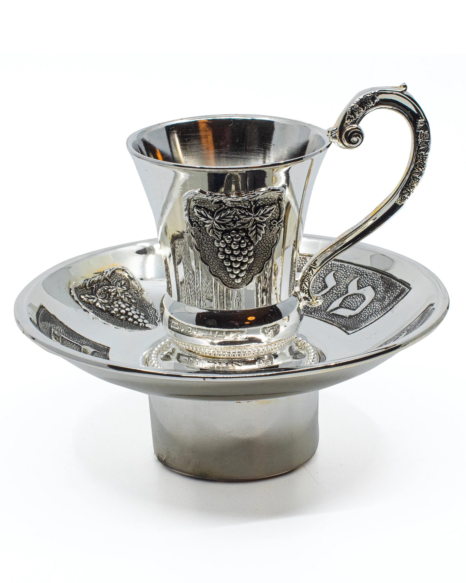 Becher für Majim Acharonim